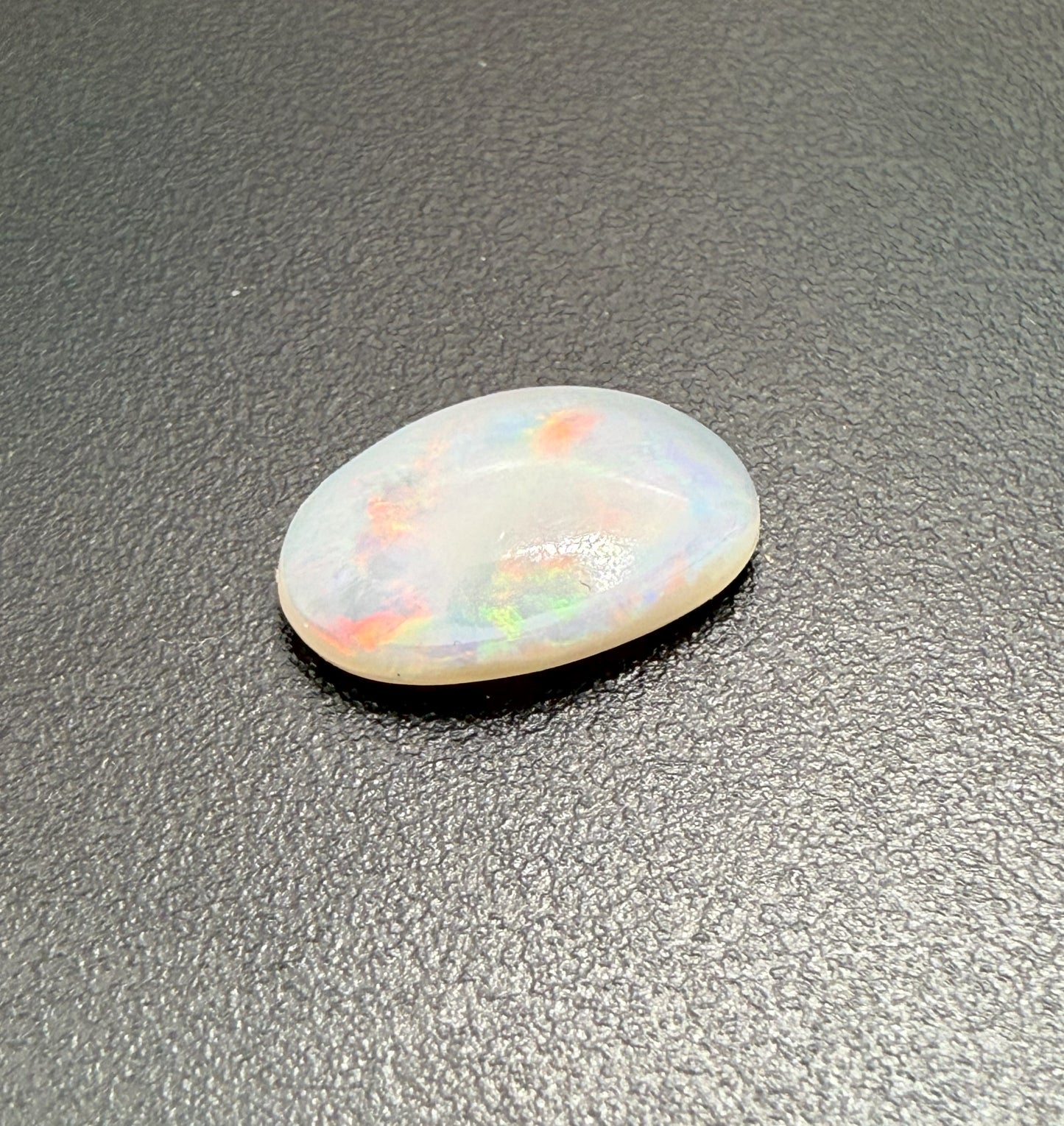 Natural Fire Opal - Australia: 2.44 ct - Premium