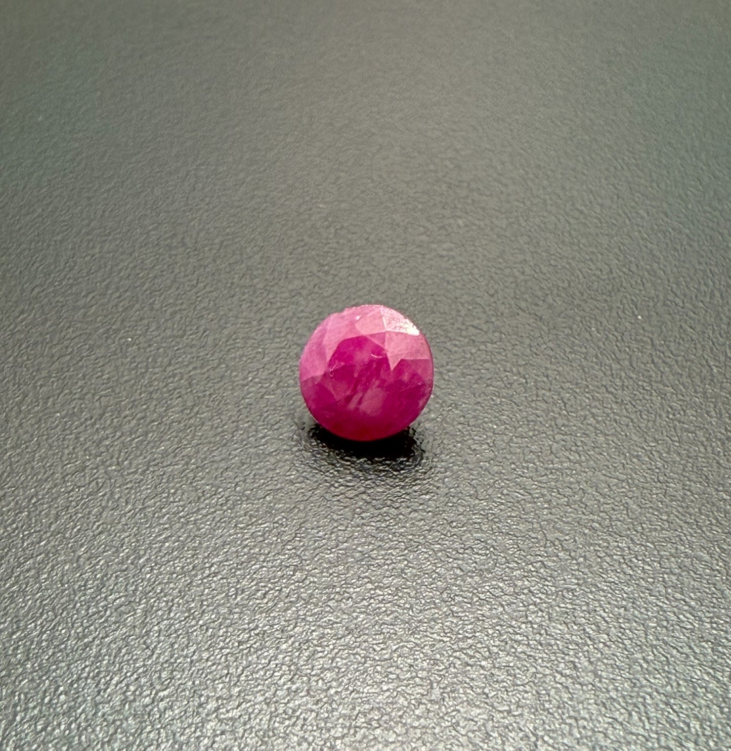 Natural Ruby - Burmese (Old Mines): 2.53 ct - Premium