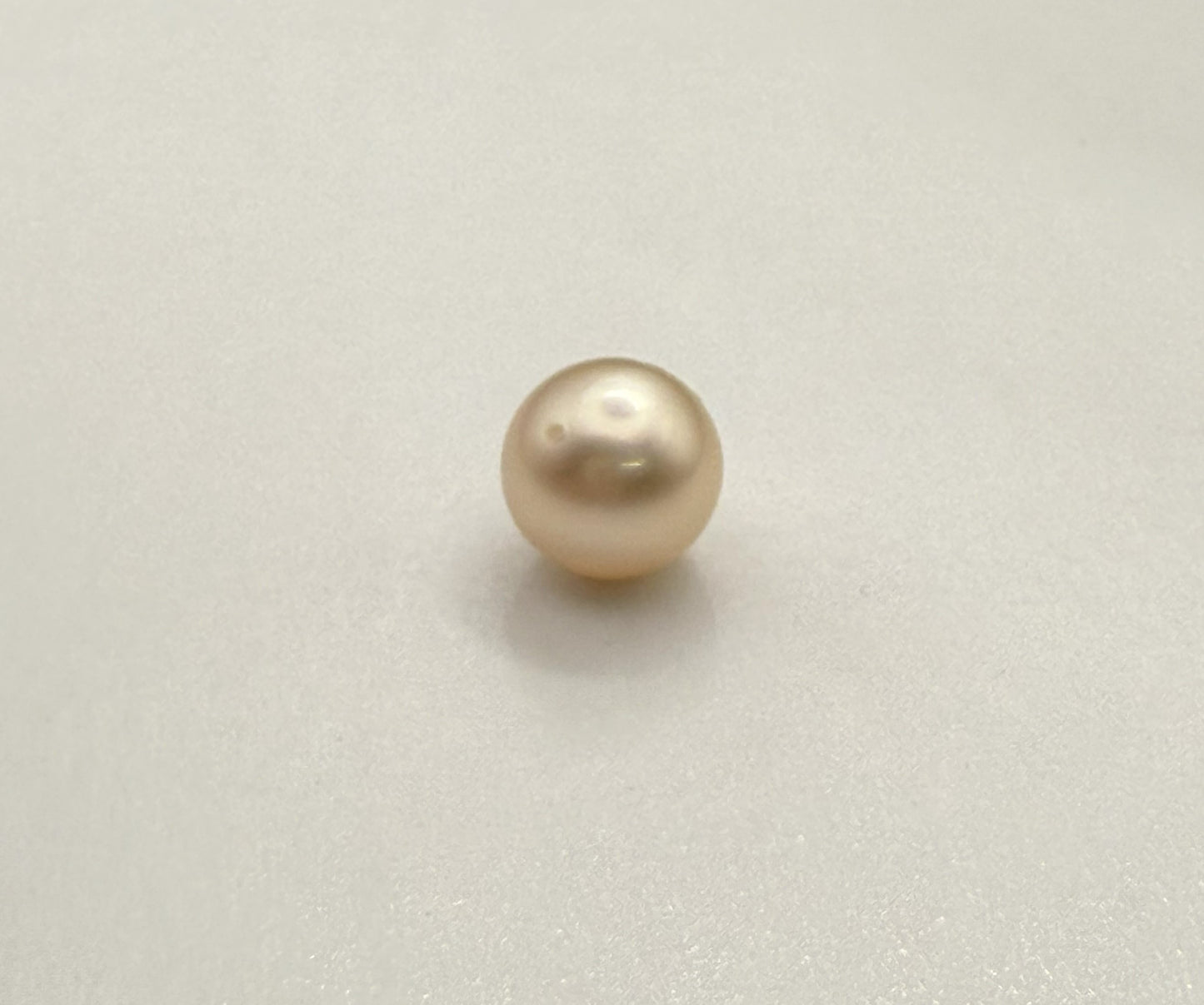 Natural Pearl - South Sea 7.30mm - 2.71 ct
