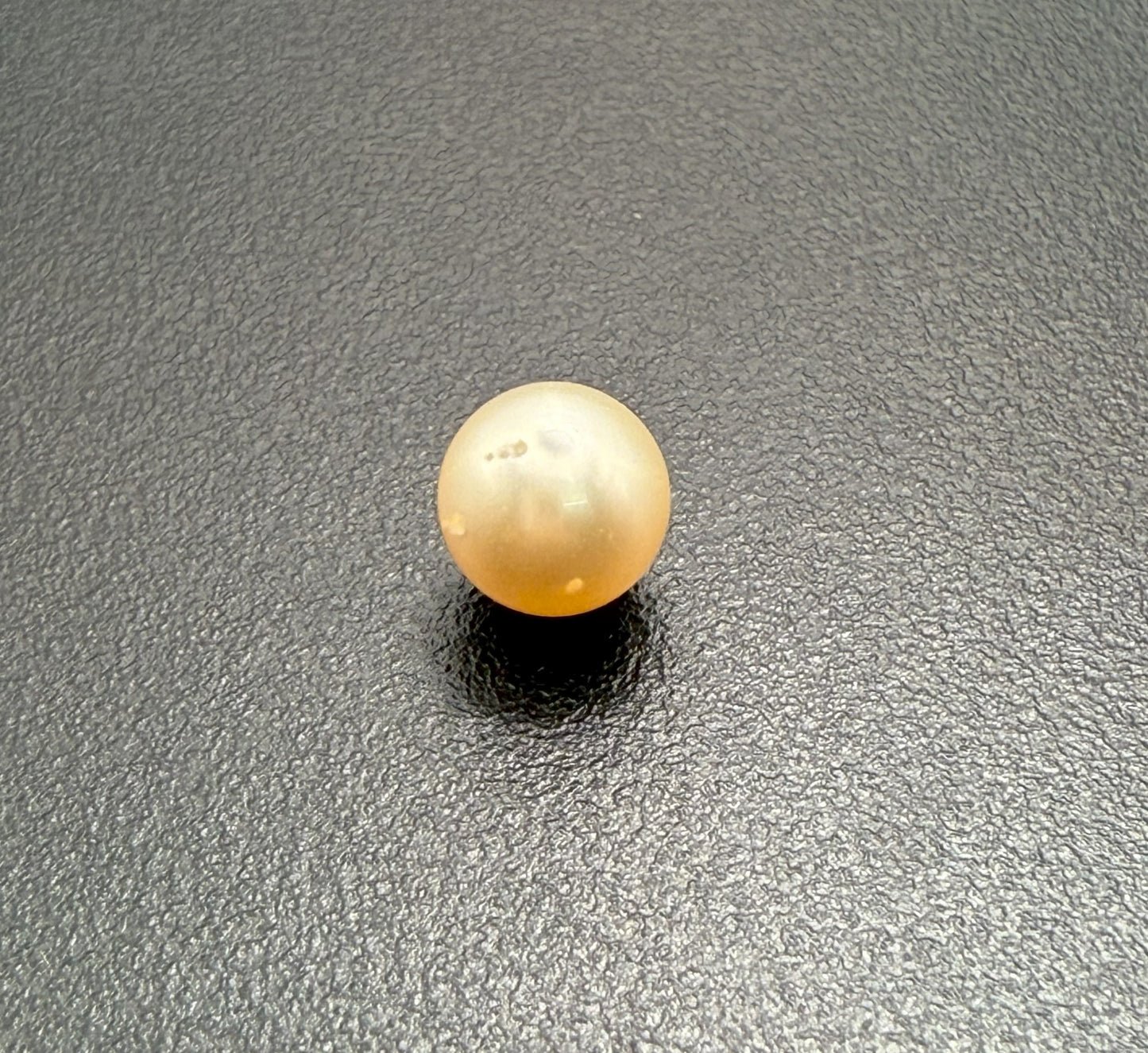 Natural Pearl - South Sea 7.30mm - 2.71 ct
