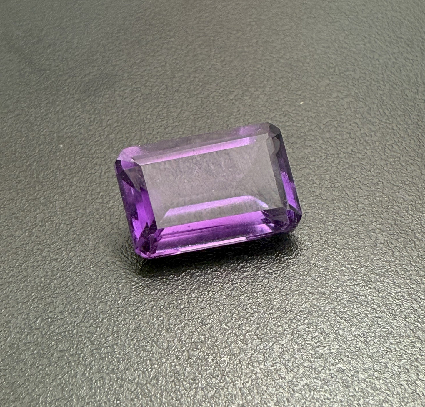 Natural Amethyst: 10.92 ct