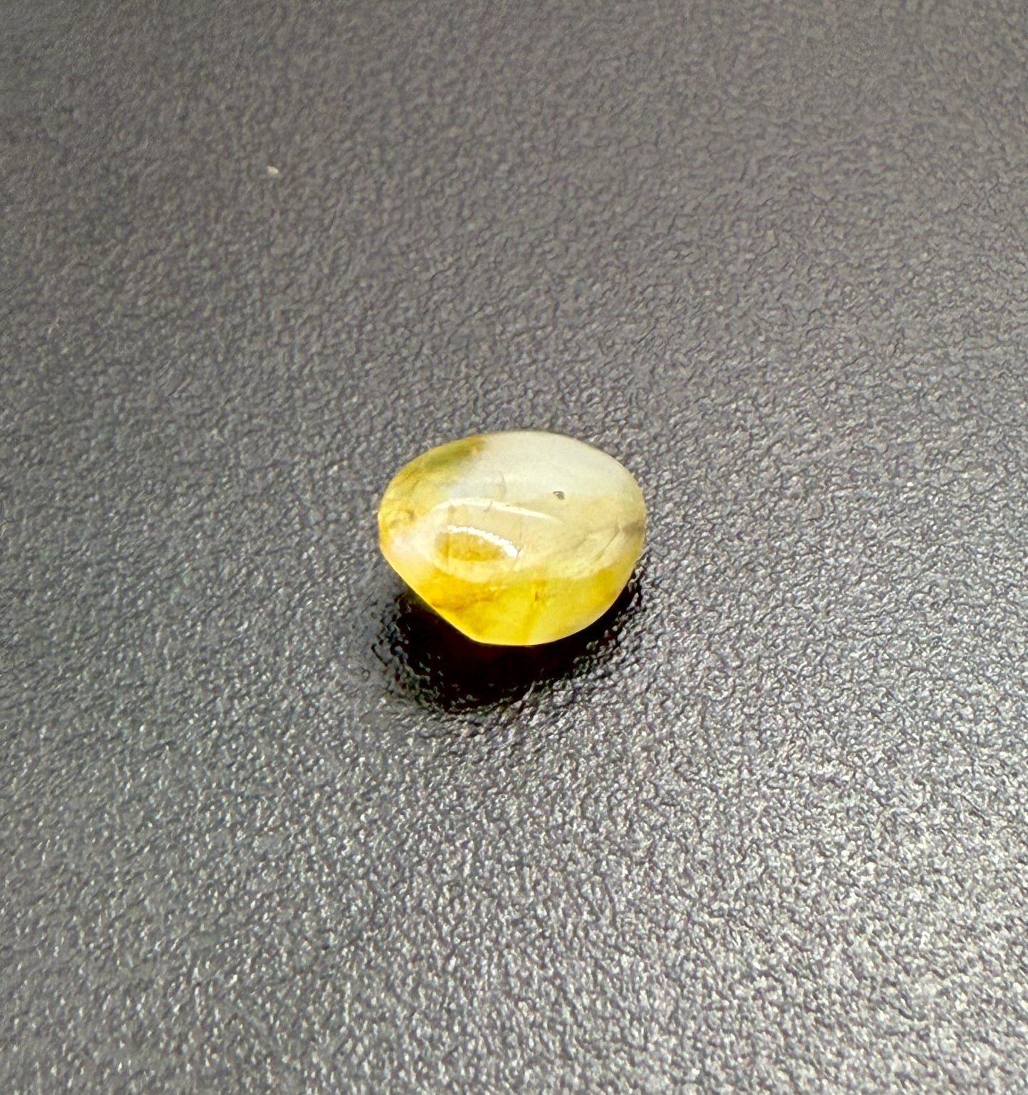 Chrysoberyl Cats Eye: 3.00 ct