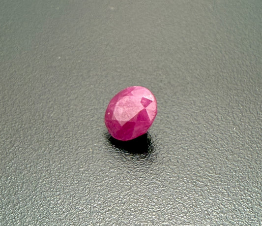 Natural Ruby - Burmese (Old Mines): 2.53 ct - Premium