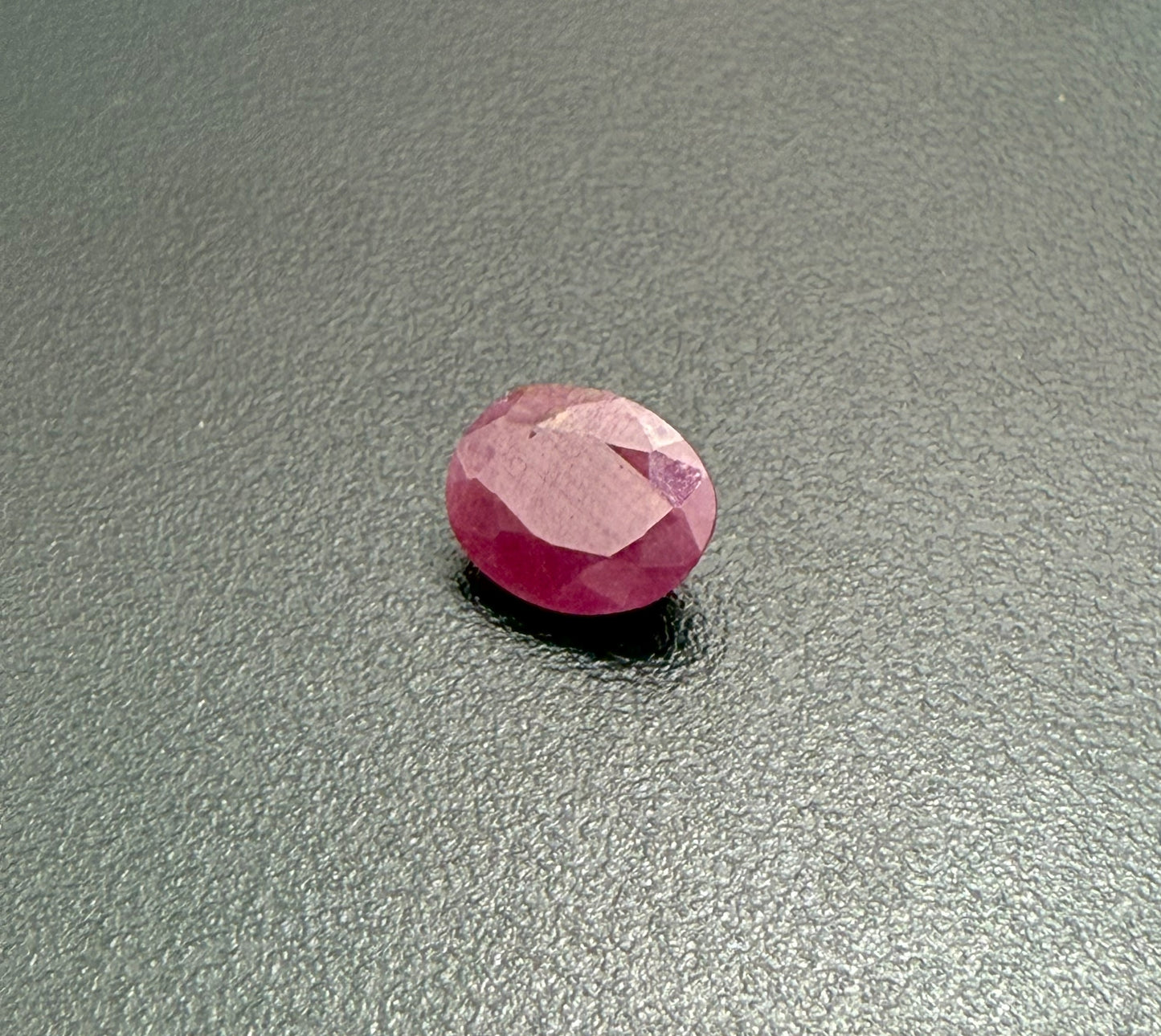 Natural Ruby - Aftica: 2.74 ct