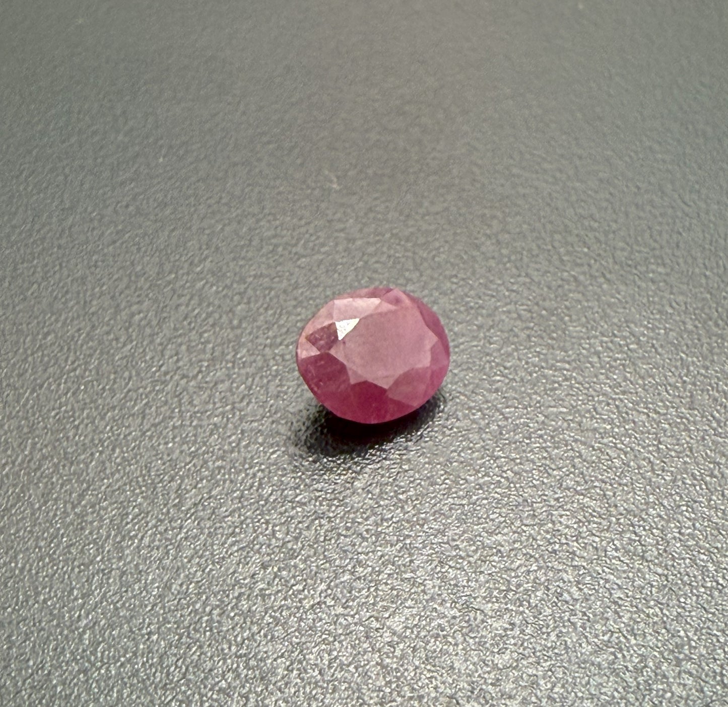Natural Ruby - Aftica: 2.74 ct