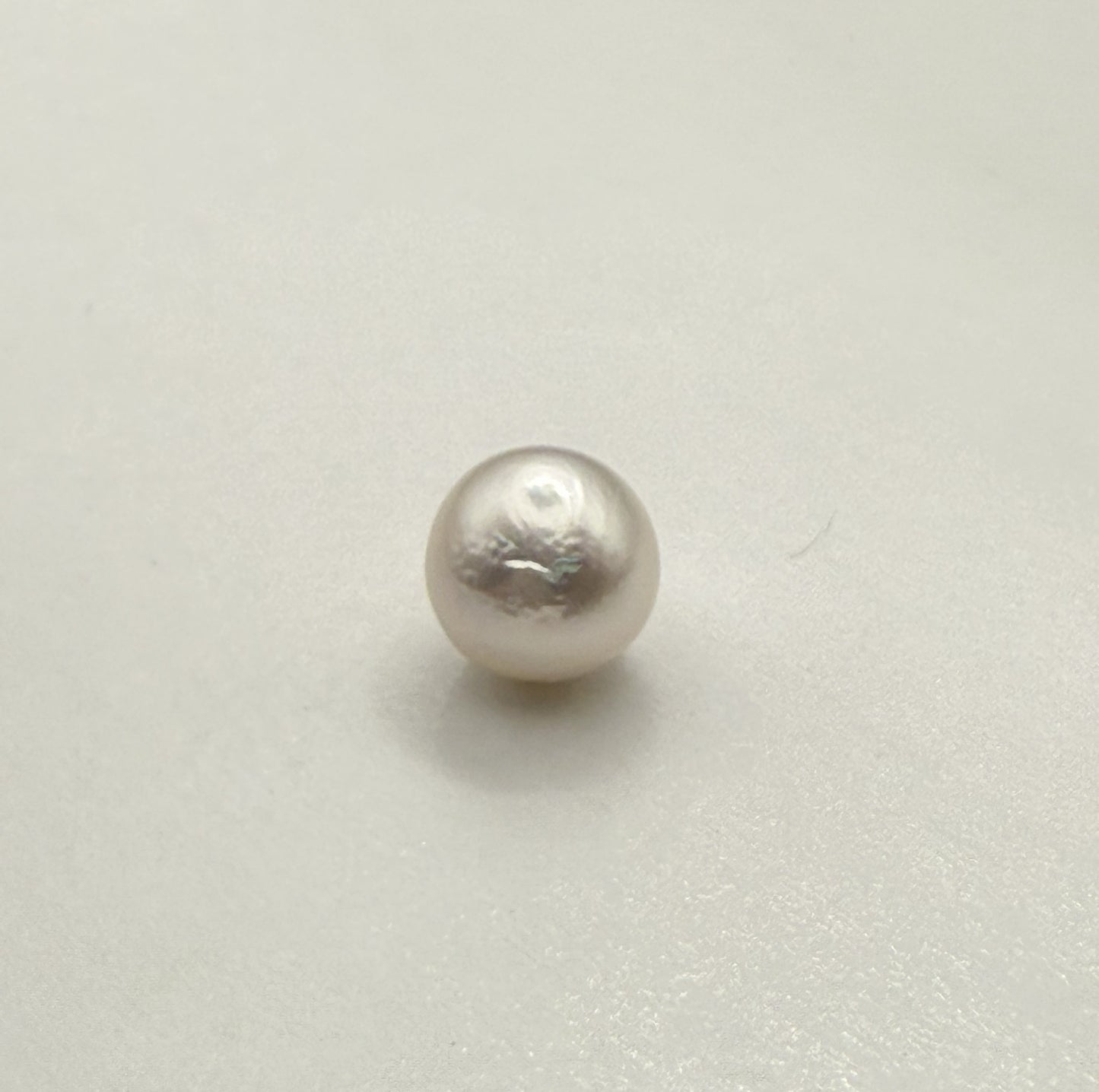 Natural Pearl - South Sea 8.50mm - 4.21 ct