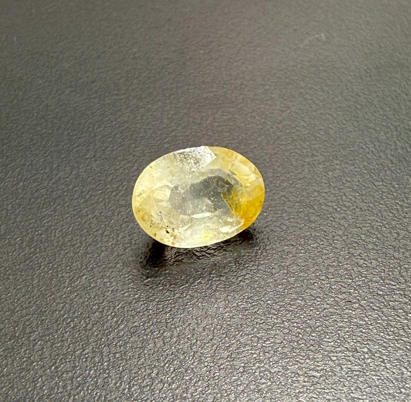 Natural Yellow Topaz - 6.23 ct