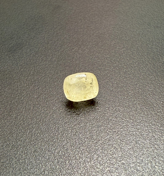 Natural Yellow Sapphire - Ceylone: 2.96 ct